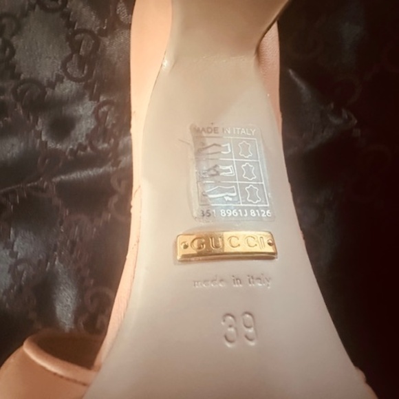 BEAUTIFUL GUCCI PUMP PEACH COLORED SANDALS! NEVER WORN! BRAND NEW!! WITH BOX! - Picture 9 of 16